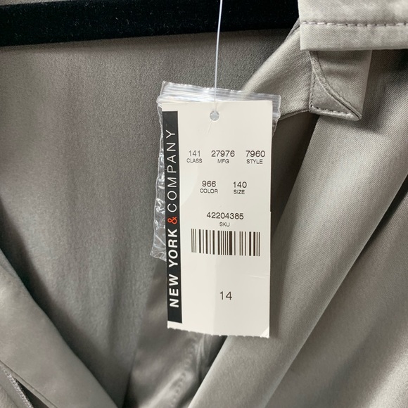 New York & Company Silver Blouse Size 14 - Picture 3 of 5